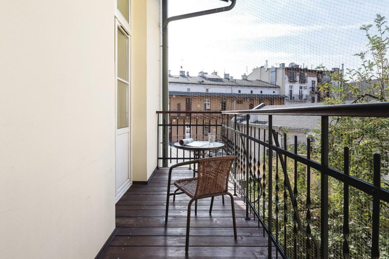 Apartments Cracow Miodowa By Renters Krakkó Kültér fotó